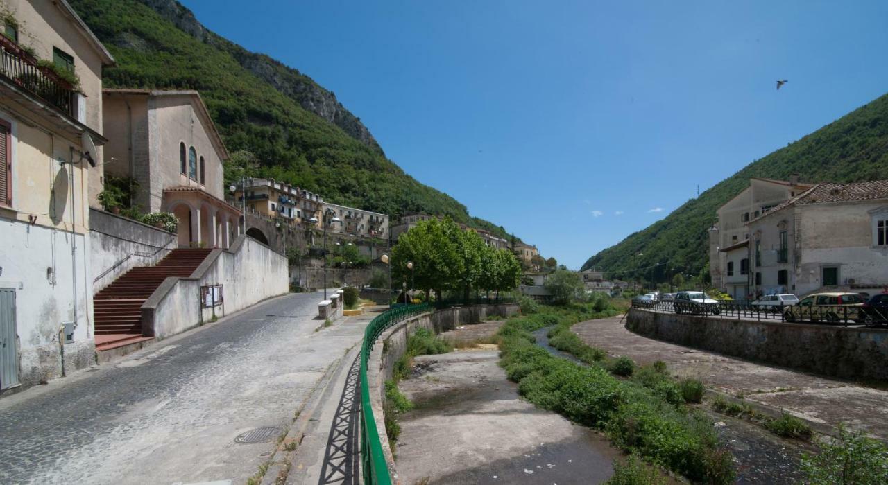 Bed and Breakfast La Stella Del Sud В'єтрі Екстер'єр фото