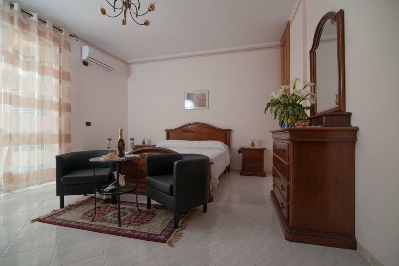 Bed and Breakfast La Stella Del Sud В'єтрі Екстер'єр фото